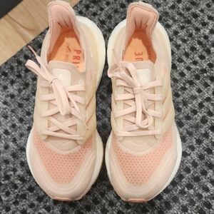 Adidas Women's Peach Ultraboost 21 W Athletic Sneakers